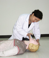 http://www.mmh.org.tw/taitam/csc/pic/3_airway.JPG