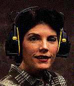 �y�z: �D�ʦ��G�q�l�o�i�ոn